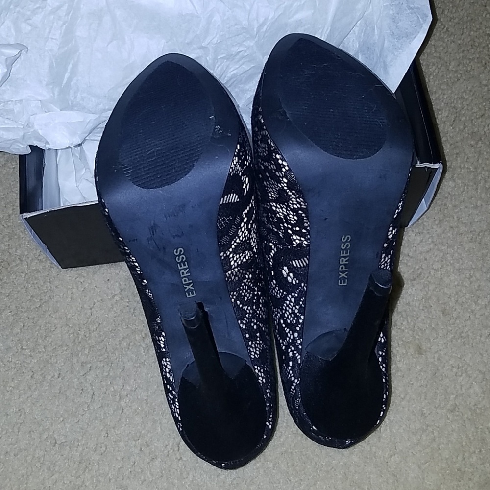 Express pumps - Picture 5 of 8